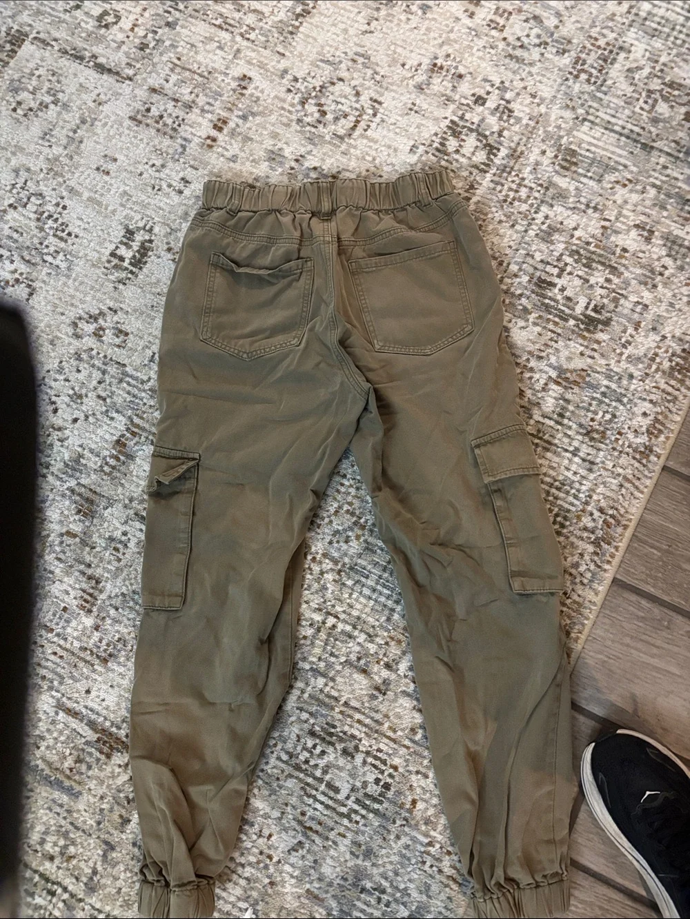 Women’s Olive Cargo Jeans with Elastic Waist & Ankle
